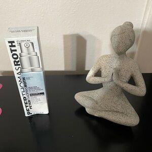 New Peter Roth Water Drench Hyaluronic Glow Serum